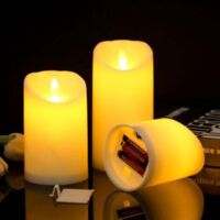 Set of 3 LED candles with timer function - The candles have the appearance of real wax - Suitable for outdoor use