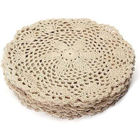 Set of 10 round vintage cotton placemats, handmade with crocheted lace - Table decoration