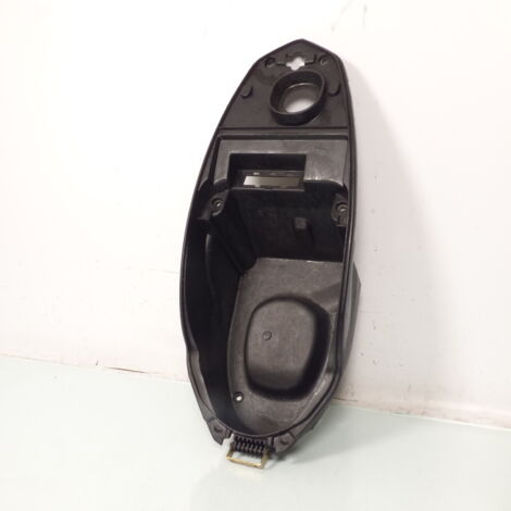 [GEBRAUCHT] [GEBRAUCHTWAREN] Originaler Koffer für Peugeot 50 Kisbee Scooter