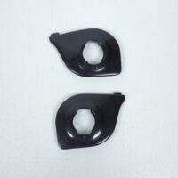 Paar schwarze Plastikabdeckungen für Nolan N70 Helmvisier, neu