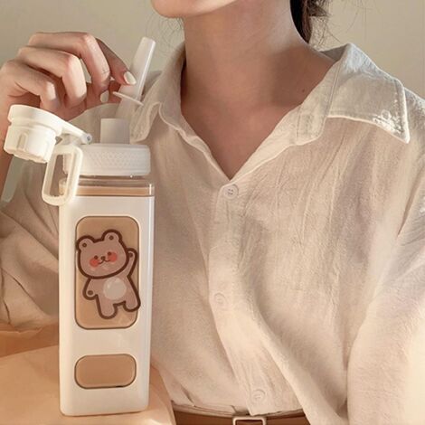 Bouteille d'eau Kawaii avec paille, en plastique, carrée, portable, grande, pour fille, jus, thé (avec autocollant) (1/5)