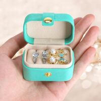 Petite boîte à bijoux de voyage pour bagues et boucles d'oreilles, mini porte-bagues pour plusieurs bagues, organisateur de