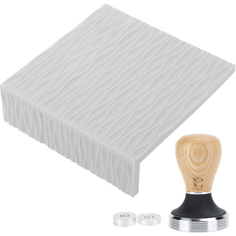 Set de Presse-Café 58mm avec Poignée en Hêtre et Matelas de Tassage Gravé pour Café Maison Gris (1/5)
