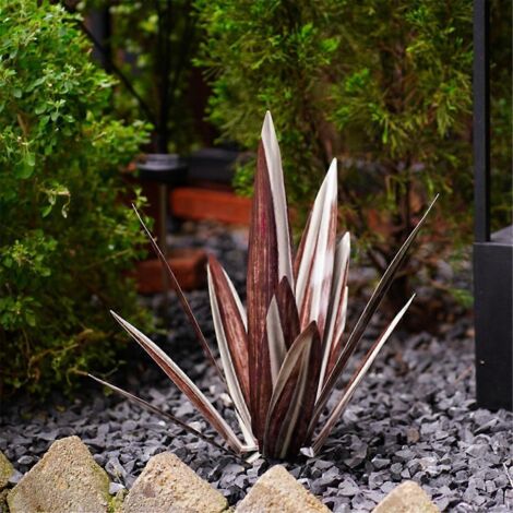 Grande sculpture rustique en métal, inspirée de la tequila, pour terrasse extérieure. (1/5)