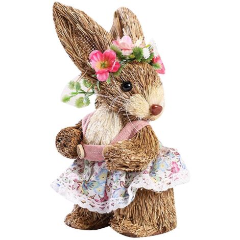 Ornement de Pâques en paille, lapin fait main pour poupée avec tablier et couronne de fleurs. (1/5)