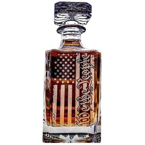 Carafe à whisky gravée « We the People » (drapeau américain) – Verres à vin non inclus (1/5)