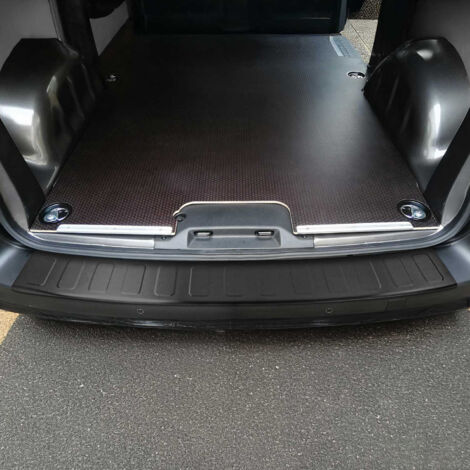 Protection Seuil de Pare-Chocs Arriére Compatible avec Peugeot Expert / Traveller 2016-2026 L3 Brossé