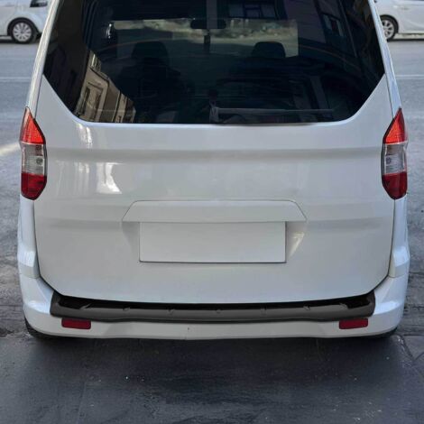 OMAC Protection seuil Coffre Pare-Chocs Arriére Compatible avec Ford Tourneo Courier 2014-2023 Noir ABS (1/5)