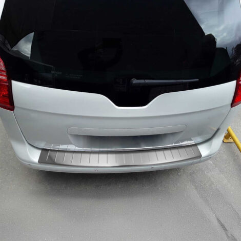 Protection Seuil Coffre pour Peugeot 5008 2017-2025 en Acier INOX Chromé Brossé