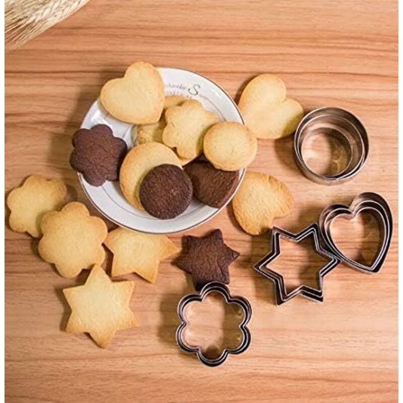 Kit 8pcs moules outil ensemble emporte pièce coeur acier 11cm pour décoration gâteau biscuit légume fruit fimo pâte à sucre modelage - Un grand marché Kit 8pcs moules outil ensemble emporte pièce coeur acier 11cm pour décoration gâteau biscuit légume fruit fimo pâte à sucre modelage - Un grand marché