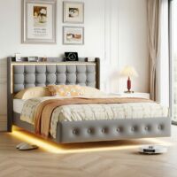 Lit double rembourré 140 x 200 - Lit adulte 140 x 200 - Lit suspendu avec bande LED - Tablette de chevet - Ports 2 USB et Type-C - Velour gris - Sommier à lattes
