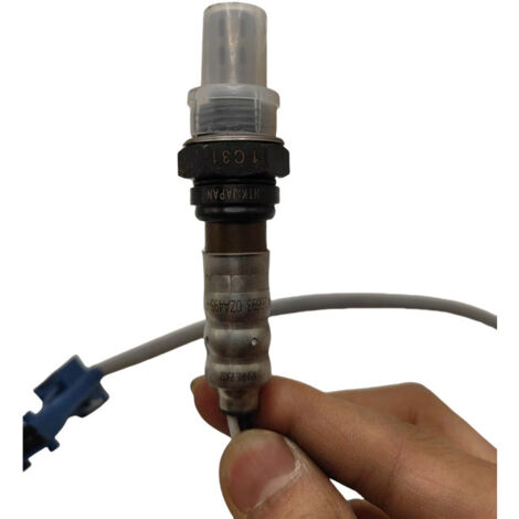 La sonde lambda 1618V3 est compatible avec les véhicules Peugeot 207, 308, 3008 RCZ, Citroën C4, DS3 et DS5. Il s'agit d'une sonde lambda basse et d'une sonde lambda arrière qui contrôlent l'efficacit (1/4)