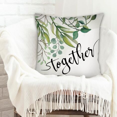 Housse de coussin décorative salon résistant aux tachespour naissance de bébé (1/5)