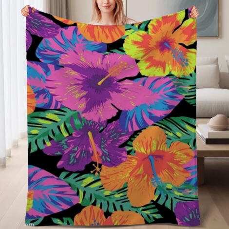 Couverture de lit en polaire, jeté doux et chaud idéal pour le printemps, légère et luxueuse en microfibre de polyester, décoration intérieure, ajout élégant à la décoration intérieure, cadeau pour lu (1/4)
