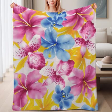 Couverture de lit en polaire, jeté doux et chaud idéal pour le printemps, légère et luxueuse en microfibre de polyester, décoration intérieure cosy et élégante, ajout parfait à la décoration intérieur (1/4)