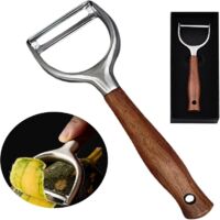 Laoxiongtou Pelador profesional de verduras, peladores para cocina ultra afilado de acero inoxidable 304 hoja duradera, pelador rápido de manzana, zanahoria, patata, mango ergonómico natural