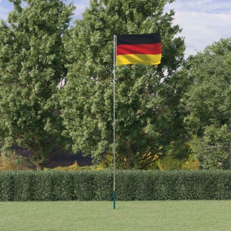 Deutschlandflagge und 5,55 m Aluminium Fahnenmast