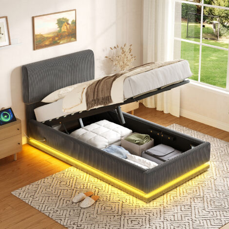 Cadre de lit moderne avec matelas intégrant un éclairage LED et un port de chargement USB-C. Dossier réglable en hauteur. Grand espace de rangement sous le lit. Dimensions : 90 x 200 cm (1/5)