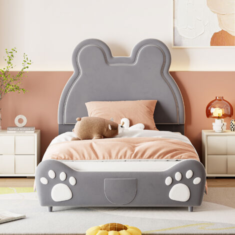 Lit enfant élégant, dimensions : 90 x 200 cm. Forme en forme de ours. Lit fait de velours doux au contact de la peau, de couleur grise. (1/5)