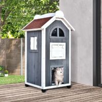 Maison pour les chats : lit pour les chats ou toilette pour les chats. Meuble polyvalent pour les chats. En bois de sapin. Toit en asphalte. Couleur grise. Dimensions : 59x55x109 cm.