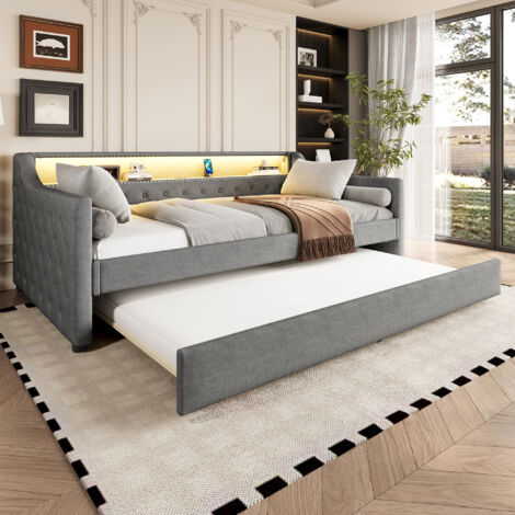 Daybett, 90 x 200 cm. Canapé-lit. Lit de jour avec matelas en bois (sans matelas). Éclairage LED. Lit convertible. Prise de charge USB. Linge de lit, couleur gris. (1/5)