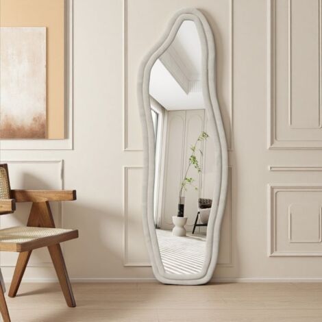 SHAPE Specchio da parete con cornice in acciaio inox By KARE Design