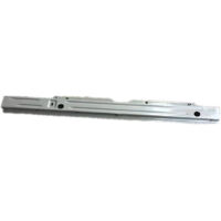 7106A2 convient à la traverse inférieure de radiateur Peugeot 206, 207 et Citroën C2, au support inférieur de radiateur en fer, à la traverse en acier, pour fixer la partie inférieure du radiateur.