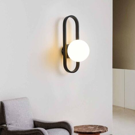 Lampada da parete nordica, applique ovale da camera da letto, illuminazione in ferro, lampada da comodino, paralume in vetro bianco, luce calda