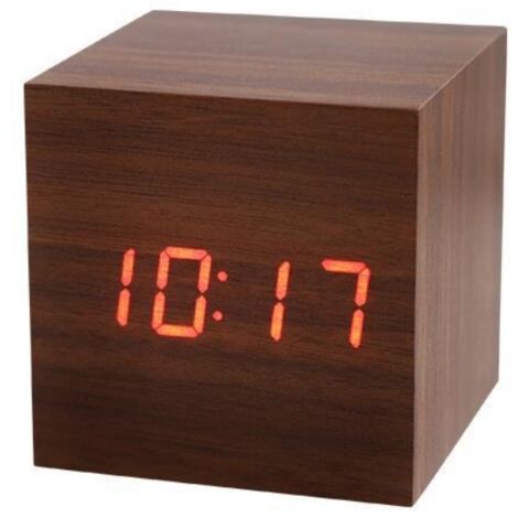 Horloge en bois silencieuse à LED, activée par la voix et dotée d'une lumière rouge - Décoration intérieure unique (1/5)