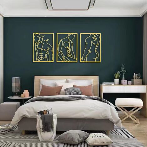 Ensemble de trois décorations murales en métal doré véritable, représentant une silhouette masculine au design moderne et minimaliste. Décoration murale dorée pour homme. (1/5)
