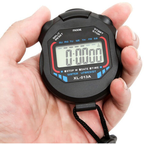 Chronomètre de sport avec compte à rebours et calendrier, étanche et résistant aux chocs, idéal pour la natation, la course à pied et l'entraînement. Parfait pour la natation, la course à pied et l'en (1/5)