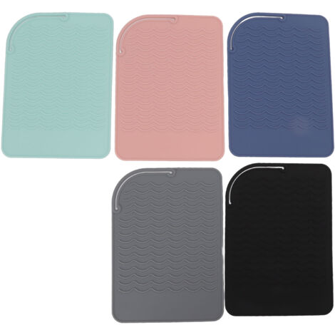 5Pcs Heat Resistant Silicone Mat Pouch for Curling Irons Hair Straighteners Flat Irons (1/5)