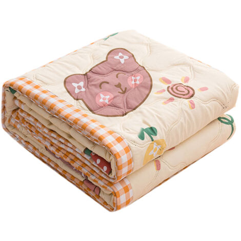 Summer Blanket Polyester Fiber Washable Skin Friendly Summer Quilt Thin Blanket Bed Accessories for Dormitory Bear 180x200cm/70.87x78.74in