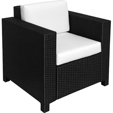Outsunny Single Seater Rattan Chair, PE Wicker Garden Armchair with 10 cm Thickened Cushion, All-Weather Rattan Garden Chair with Armrests, Black (1/5)