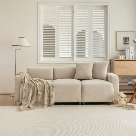Canapé normal, design moderne. Meubles de salon, canapé pour 3 personnes, canapé pour le salon. Canapé avec des coussins décoratifs. (1/5)