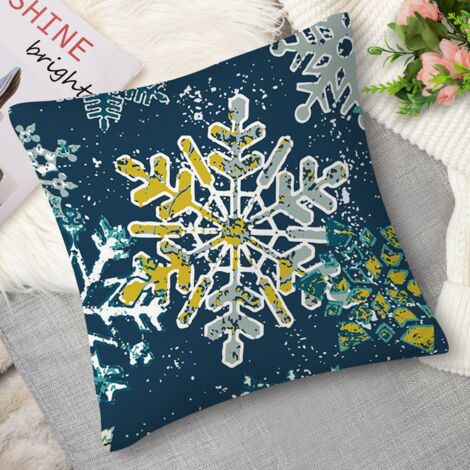 Housse de coussin gnome nordique, élégant (1/5)