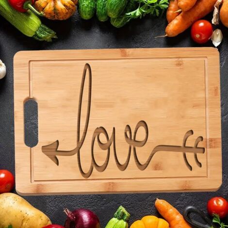 Planche à découper "LOVE" – Cadeau personnalisé pour père (1/5)