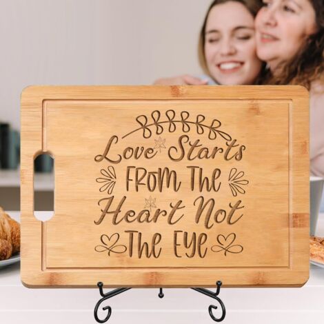 Planche à découper gravée phrase – Cadeau romantique personnalisable (1/5)