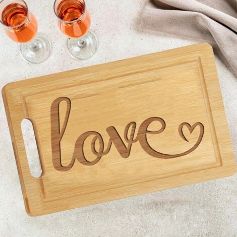 Planche en bambou "LOVE" texte doux – Idée cadeau originale pour union (1/5)