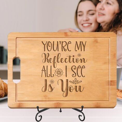Planche bambou avec message d'amour personnalisé – Idée cadeau unique pour couple (1/5)