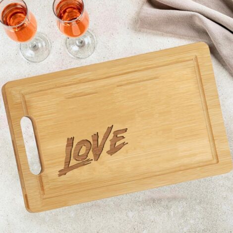 Planche à découper "LOVE" – Cadeau personnalisé pour amoureux (1/5)
