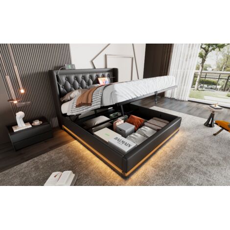 (=AB20149900S) Lit double, 180 x 200 cm. Comprend un coffre de rangement hydraulique. Le lit est capitonné. Éclairage LED sur trois côtés. Matelas non inclus. (1/5)