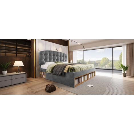 Lit double de 140x190 cm. Lit en tissu gris, avec structure en bois. Le dessus du lit est réglable en hauteur. Le lit dispose également de tiroirs et d’espace de rangement. Chambre à coucher avec lit  (1/5)