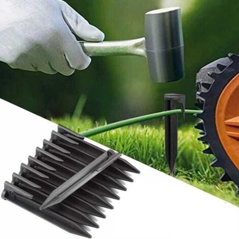 40pcs Robotic Lawn Mower Boundary Wire Stakes, Heavy Duty Garden Anchors (1/5)