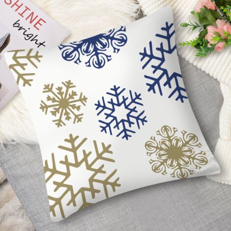 Housse de coussin gnome et bougie, chaleureux (1/5)