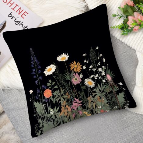 Coussin with primevères, printemps (1/5)
