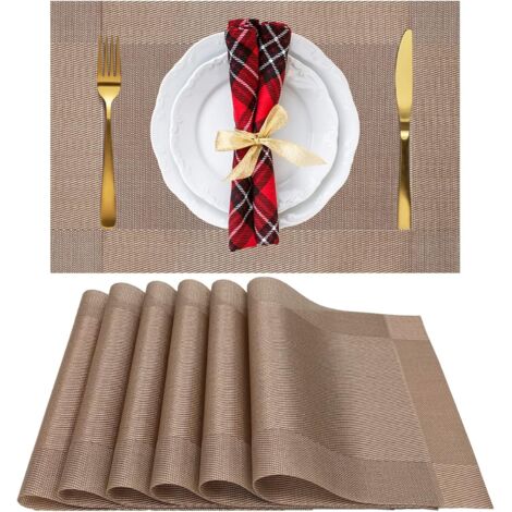Ensemble de 6 tapis de sol en PVC couleur champagne, antidérapants, de 45 x 30 cm. (1/5)