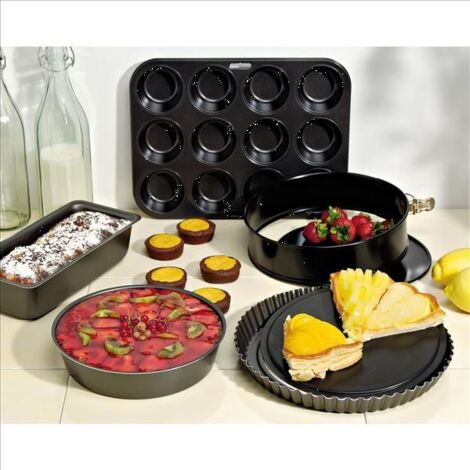 LACOR - MOULE PIZZA 32 PERFORE ALU (1/2)