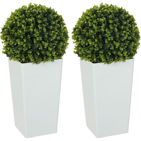 Deux boules d'eucalyptus artificielles, de 65 cm de diamètre, avec protection UV, chaque plante en pot compte 330 feuilles et est verte.