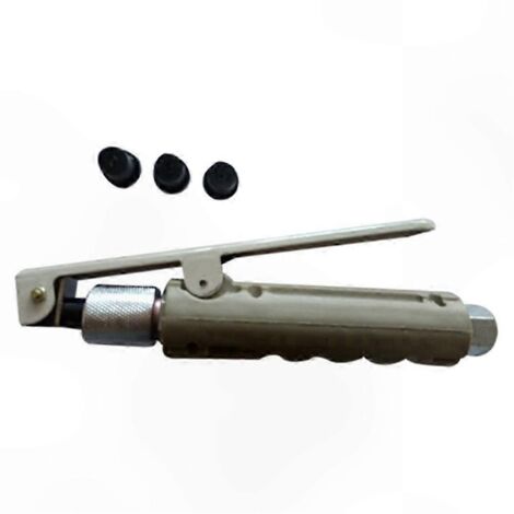 Portable Pneumatic Sandblasting Tool with Nozzle Heads for Rust Removal and Surface Preparation (1/5)